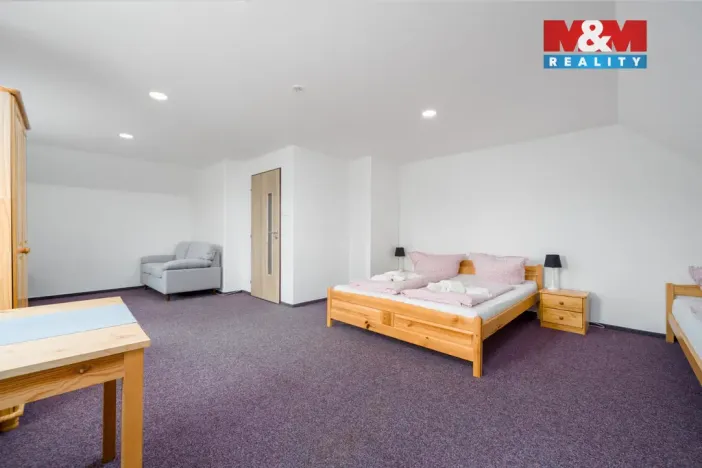 Prodej ubytování, Dubí - Cínovec, 660 m2