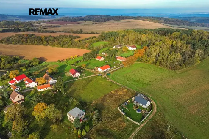 Prodej pozemku pro bydlení, Chomle, 783 m2