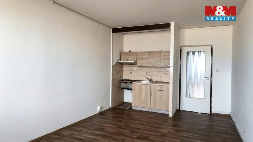 Prodej bytu 1+kk, Karviná - Hranice, Čsl. armády, 32 m2