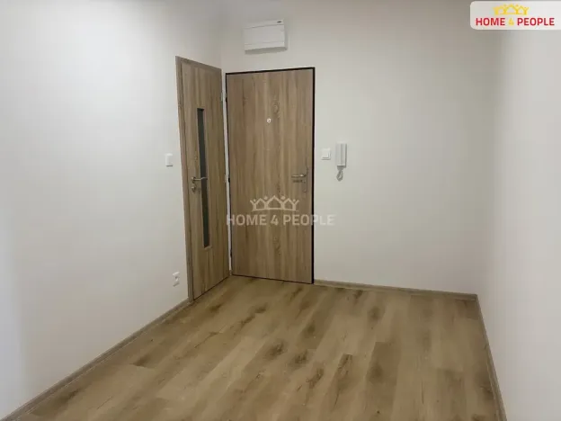 Pronájem bytu 3+1, Karlovy Vary, Ostrovská, 64 m2
