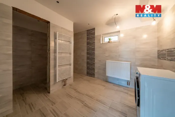 Prodej ubytování, Janov nad Nisou - Loučná nad Nisou, 340 m2