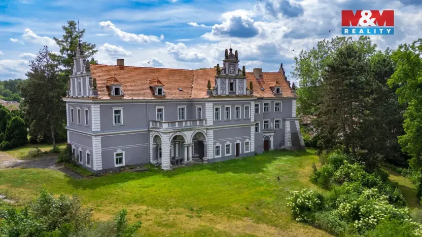Prodej historického objektu, Mšené-lázně, Školní, 1075 m2