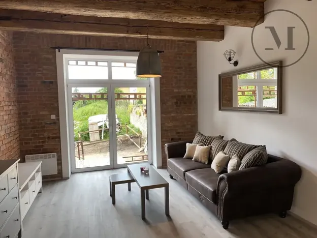 Pronájem bytu 2+kk, Rudolfov, Třeboňská, 50 m2