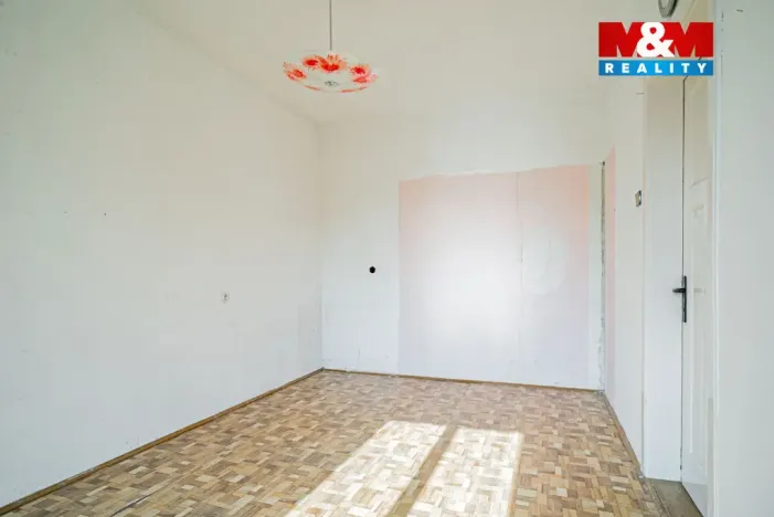 Prodej rodinného domu, Ostrava - Svinov, Leopolda Kříže, 350 m2