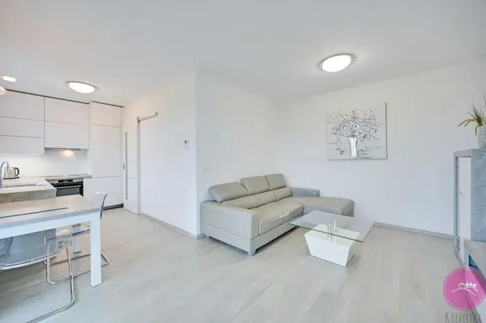 Pronájem bytu 2+kk, Olomouc, Topolová, 47 m2