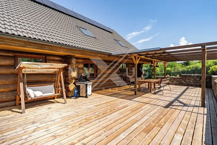Prodej rodinného domu, Křešín, 284 m2