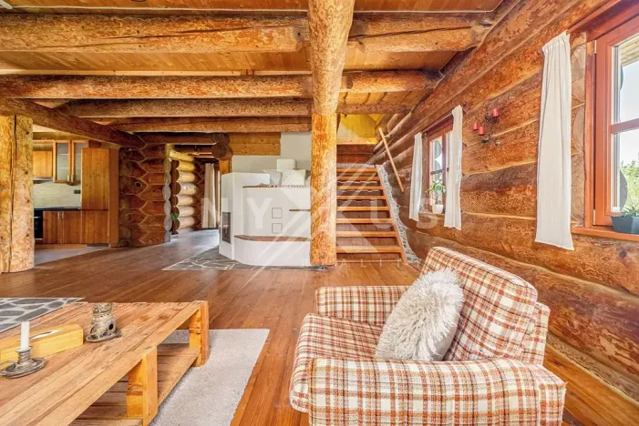 Prodej rodinného domu, Křešín, 284 m2