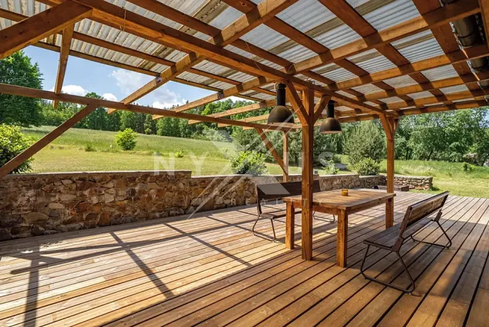 Prodej rodinného domu, Křešín, 284 m2