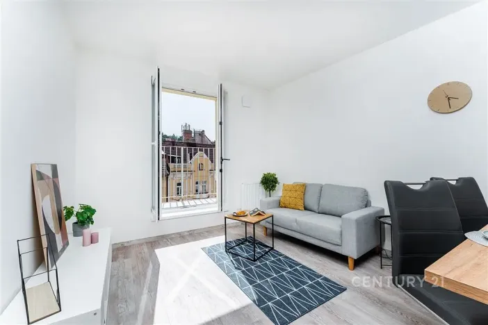 Pronájem bytu 2+kk, Praha, Plzeňská, 52 m2