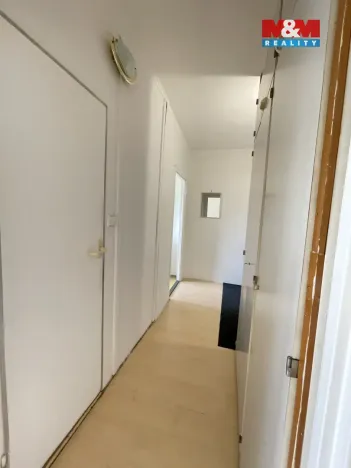Pronájem bytu 1+1, Ostrava - Poruba, Vincence Makovského, 38 m2