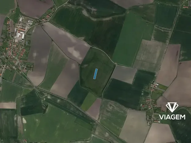 Prodej podílu pole, Běrunice, 711 m2
