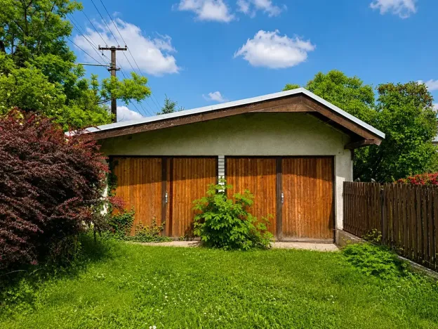 Prodej vícegeneračního domu, Svárov, 280 m2