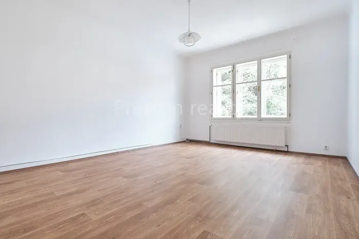 Pronájem bytu 2+kk, Praha - Dejvice, Zikova, 61 m2