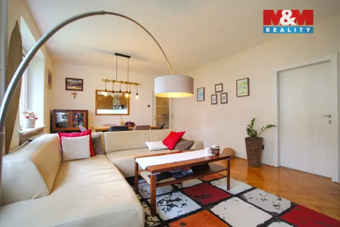 Prodej bytu 3+1, Opava - Předměstí, náměstí Svaté Hedviky, 90 m2