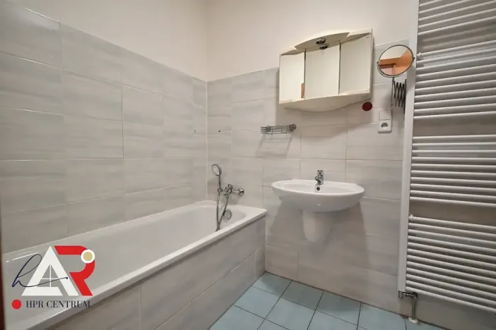 Pronájem bytu 1+kk, Brno, Vomáčkova, 39 m2