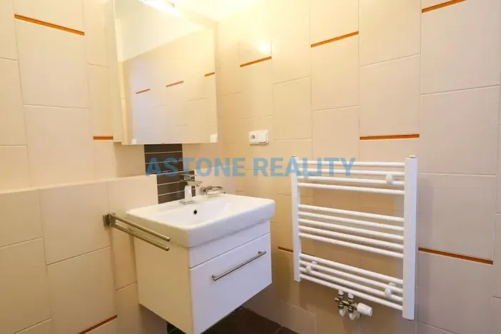 Pronájem bytu 2+kk, Praha - Vršovice, Košická, 69 m2