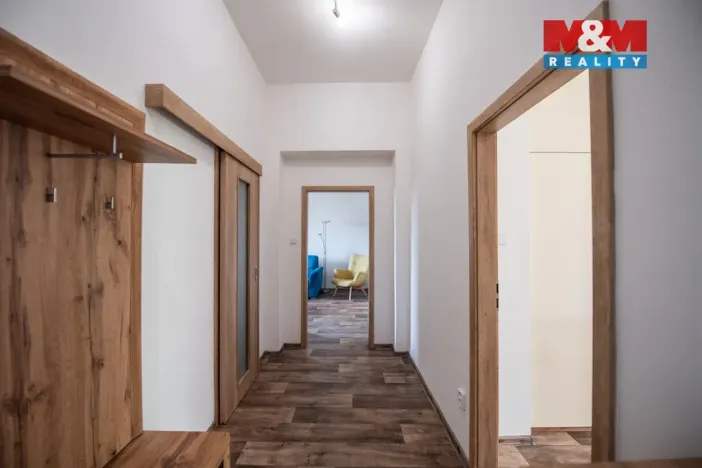 Pronájem bytu 3+1, Hradec Králové - Kukleny, Pražská třída, 85 m2