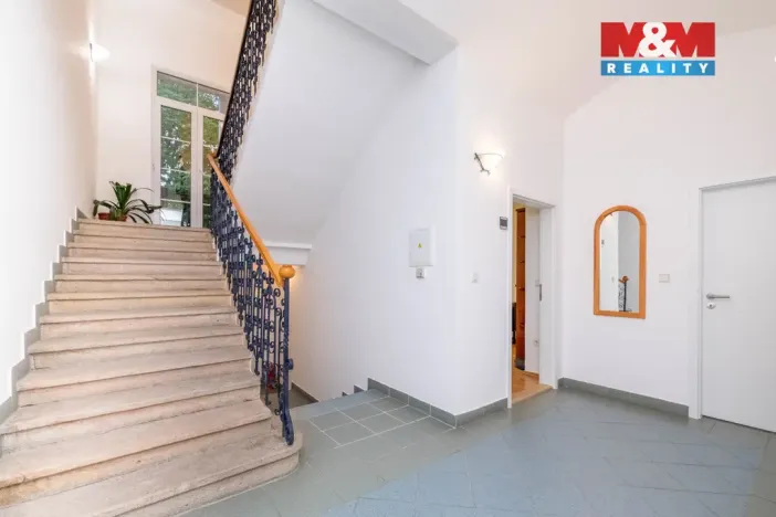 Pronájem kanceláře, Praha - Strašnice, Kolovratská, 18 m2