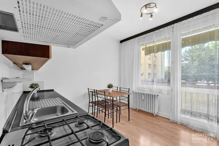 Pronájem bytu 3+1, Hradec Králové, Pod Zámečkem, 79 m2