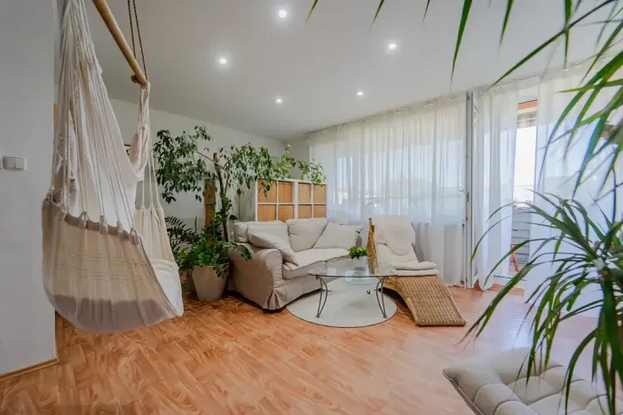 Prodej bytu 3+1, Opava, Šrámkova, 69 m2