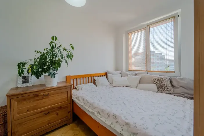 Prodej bytu 3+1, Opava, Šrámkova, 69 m2