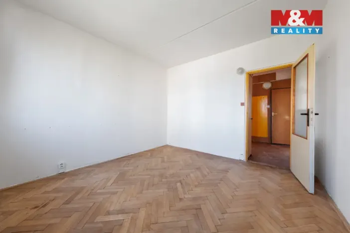 Prodej bytu 3+1, Chodov, Tovární, 65 m2