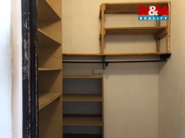 Prodej bytu 3+1, Olomouc - Povel, Nedvědova, 58 m2