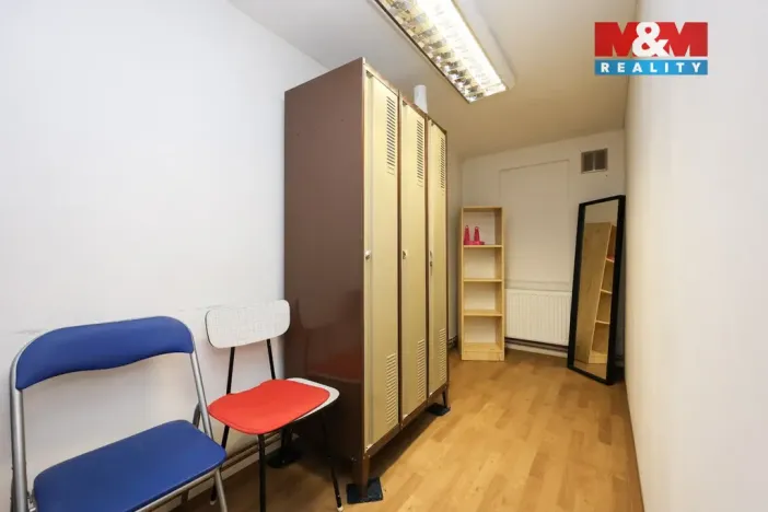 Pronájem skladu, Hlubočky, Fučíkova, 900 m2