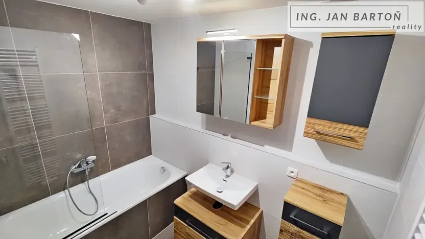 Pronájem bytu 3+kk, Jihlava, Vrchlického, 83 m2