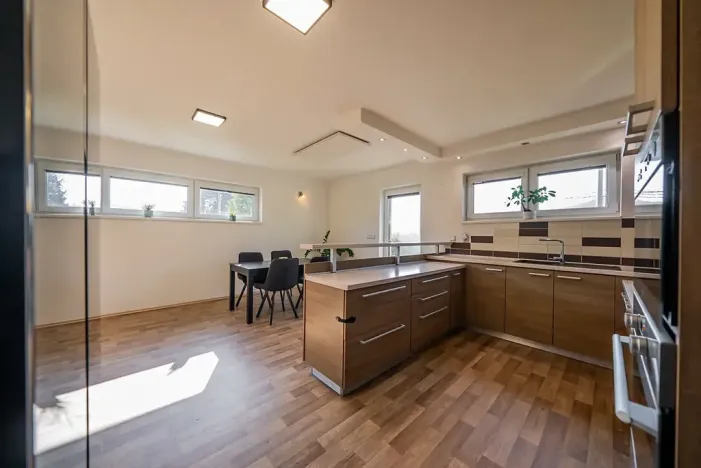 Prodej rodinného domu, Šerkovice, 180 m2