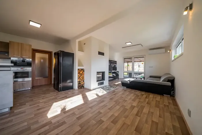 Prodej rodinného domu, Šerkovice, 180 m2