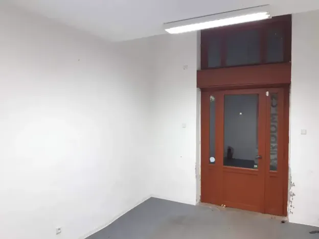 Pronájem skladu, Praha - Strašnice, Saratovská, 130 m2