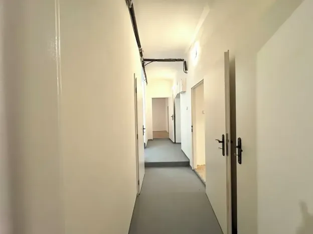 Pronájem obchodního prostoru, Praha - Strašnice, Saratovská, 20 m2