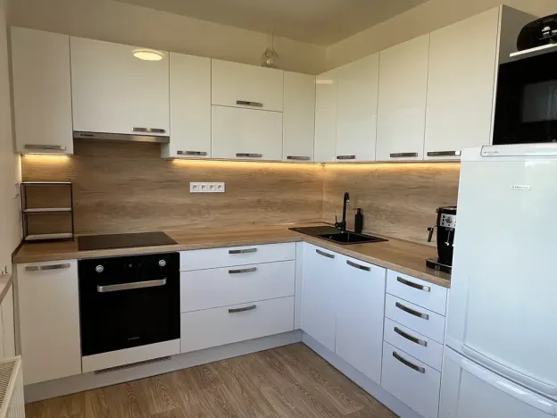 Pronájem bytu 2+1, Praha - Kamýk, Rytířova, 52 m2