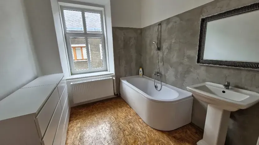 Pronájem bytu 2+1, Bruntál, Nerudova, 50 m2