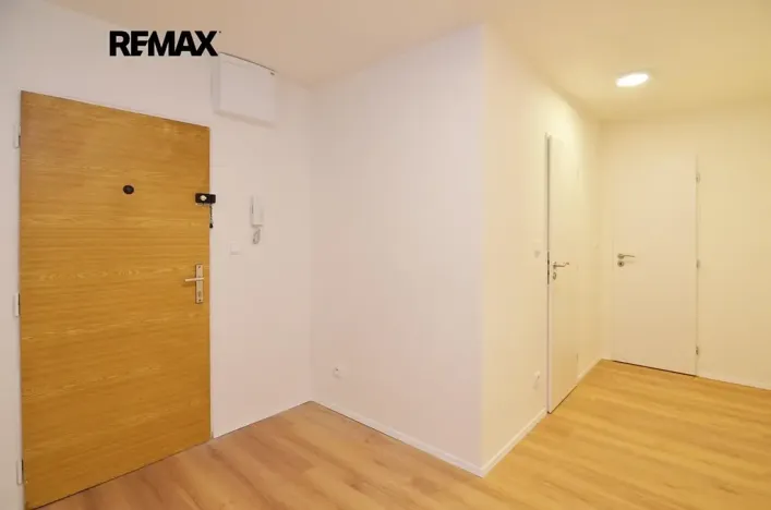 Pronájem bytu 2+kk, Praha - Hlubočepy, Werichova, 50 m2
