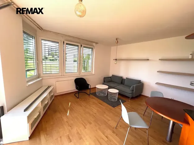 Pronájem bytu 2+kk, Praha - Hlubočepy, Högerova, 49 m2