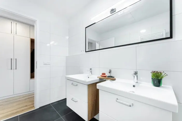 Pronájem bytu 3+kk, Praha - Vysočany, Odkolkova, 75 m2