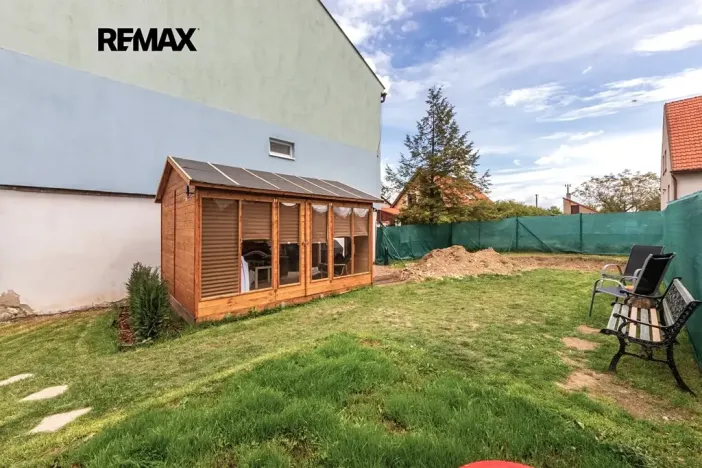 Prodej bytu 3+1, Červený Újezd, U Okálu, 62 m2
