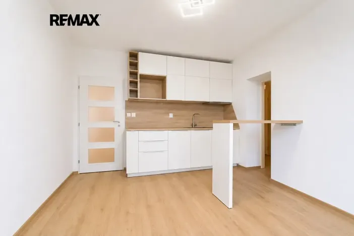 Pronájem bytu 2+kk, Rudná, Masarykova, 47 m2