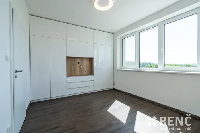 Pronájem bytu 3+kk, Zbýšov, čtvrť Padělky, 78 m2