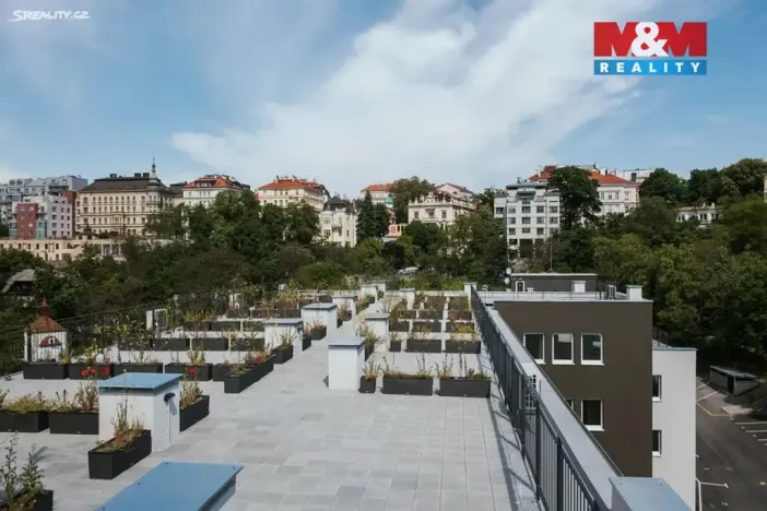 Pronájem bytu 2+kk, Praha - Vinohrady, Perucká, 37 m2