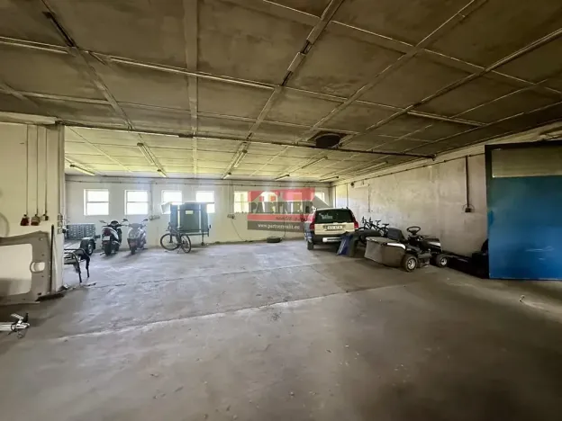 Prodej skladu, Netolice, 30000 m2