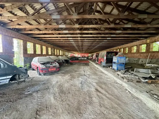 Prodej skladu, Netolice, 30000 m2