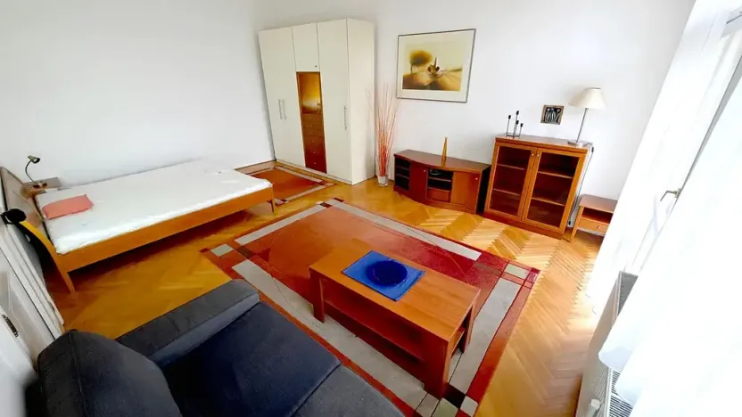 Pronájem bytu 2+kk, Praha - Vinohrady, Balbínova, 55 m2
