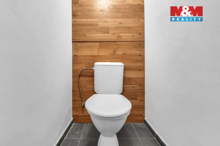 Prodej bytu 2+1, Skuteč, Družstevní, 63 m2