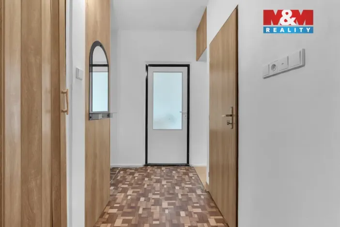 Prodej bytu 2+1, Skuteč, Družstevní, 63 m2