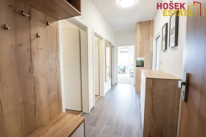 Prodej bytu 3+kk, Holubice, 67 m2
