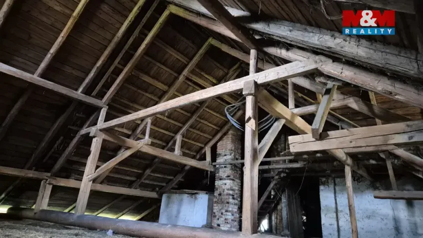 Prodej zemědělské usedlosti, Mikulovice, Hlucholazská, 450 m2