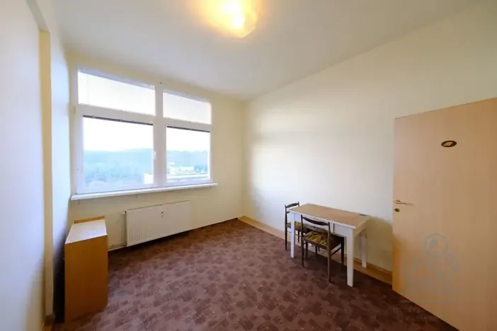 Pronájem bytu 2+kk, Zruč nad Sázavou, náměstí Míru, 48 m2